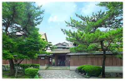 旅館　八千代　京都　観光