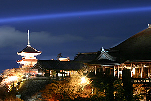 清水寺 夜の特別拝観 
